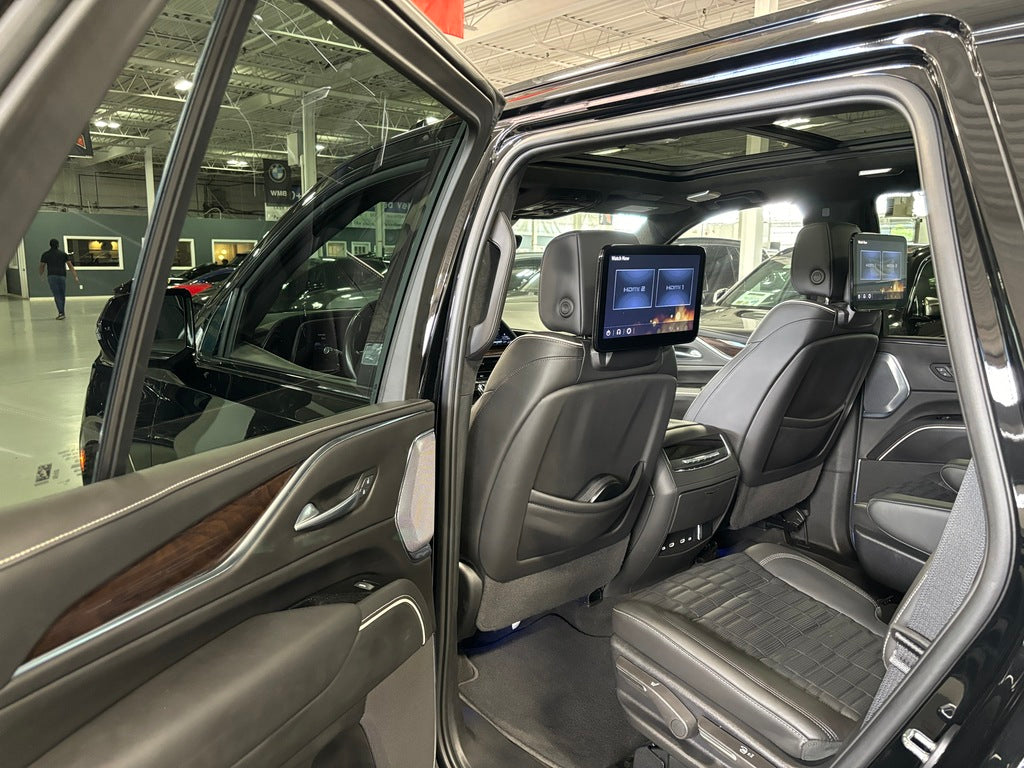 2023 Cadillac Escalade Sport Platinum Luxury