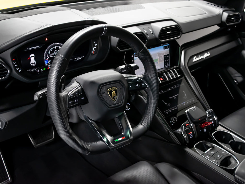 2021 Lamborghini Urus AWD