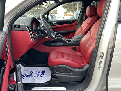 2023 Porsche Cayenne Platinum Edition AWD