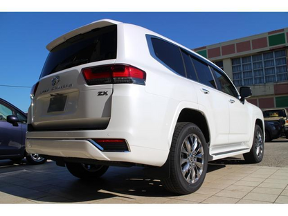 #13311 - 2025 Toyota Land Cruiser 300 ZX