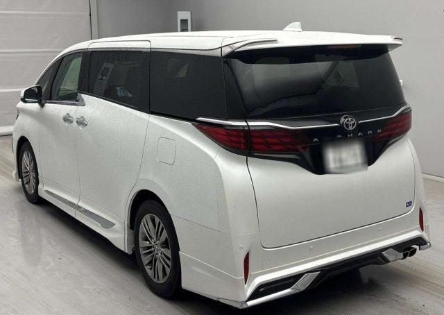 #13361 - 2023 Toyota Alphard