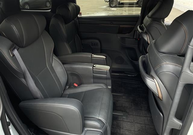 #13495 - 2024 Toyota Alphard